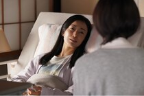山時聡真＆菅野美穂W主演、難病を抱える母と息子の葛藤を描く『90メートル』場面写真公開　主題歌は大森元貴「0.2mm」