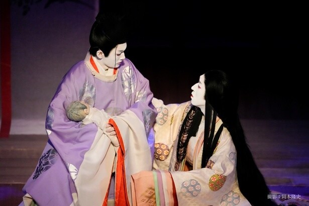 現代歌舞伎屈指の女方・坂東玉三郎＆“歌舞伎界のプリンス”市川染五郎が魅せる恋物語「源氏物語 六条御息所の巻」テレビ初放送