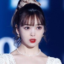 「お腹を隠す」から“活かす”へ……藤田ニコル、春服でマタニティ満喫の「私服」姿に「なんて幸せな姿」の声