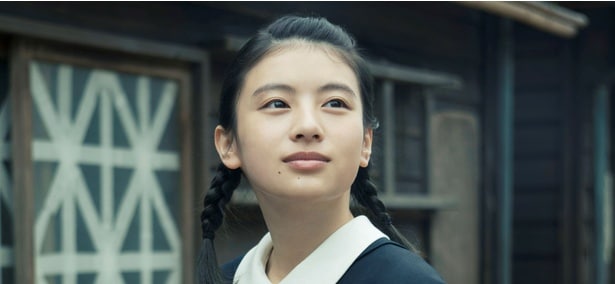 出口夏希は女学生・千代役を演じる