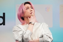 Snow Man佐久間大介、グループ内の“循環”を明かす「渡辺(翔太)が『阿部ちゃん(阿部亮平)に似合うと思うんだよね』って楽屋であげていて…」