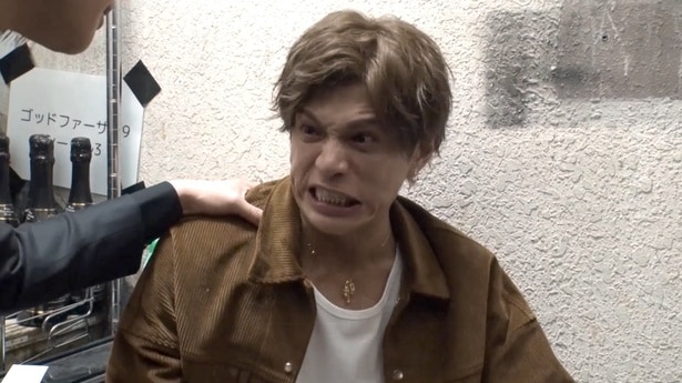 ホスト・山本裕典が熱狂を呼ぶ理由　完敗から始まった『無様の美学』ホスト企画の全軌跡を辿る＜愛のハイエナ5＞