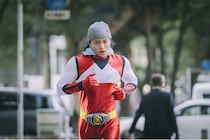 菊池風磨“ナガレ”、本物のヒーローになるため予備自メンバーたちと修行を始める＜こちら予備自衛英雄補?!＞