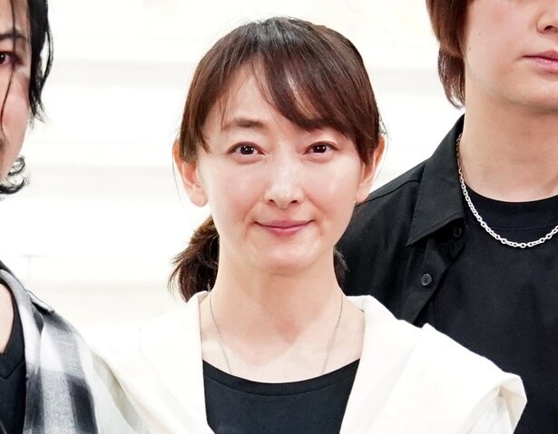 花總まりが老齢の殺し屋役への向き合い方をぽろり「やる役は老いているけれども、実際は老いてはいけない」