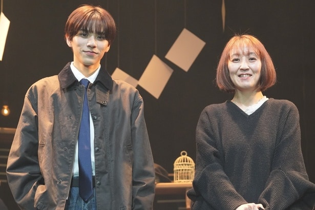 新正俊新正俊(左)、浅井さやか(右)