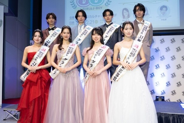 (写真前列左から)和愛、有田叶、早坂萌香、大瀧沙羅、(後列左から)中田凌多、牧屋宏幸、三上龍、藍沢晃多