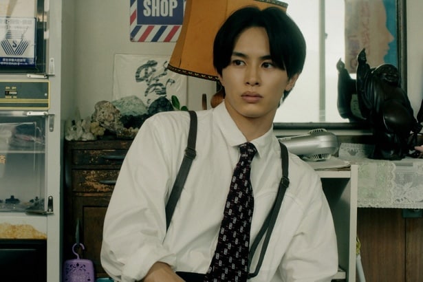 草川拓弥“月白”、足を撃たれたピンチにハラハラ「月白さんが死んじゃう…」とトレンド入り＜俺たちバッドバーバーズ＞