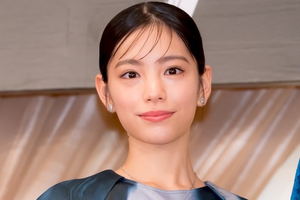 當真あみ、初の舞台出演　上白石萌音からもらったアドバイスを明かす「楽しんで」