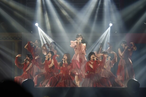 乃木坂46「5th ALBUM MEMORIAL LIVE『My respect』」より