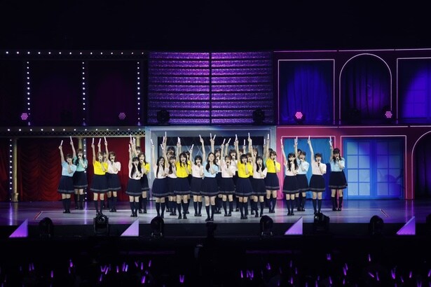 乃木坂46「5th ALBUM MEMORIAL LIVE『My respect』」より