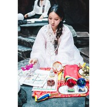 “最強の占い師を決めようぜ”設定が少年漫画すぎる「占い師たちの運命バトル」に見るサバイバル番組の現在地