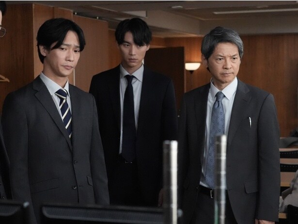 今泉(福士蒼汰)、捜査一課と二課の事件現場が重なるという展開に咄嗟の提案を行う