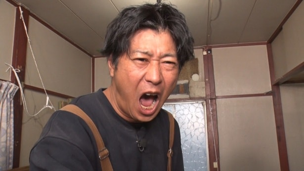 尾形は、人件費や資材にかかる諸費用にも気をまわさなければならず、頭を悩ませる