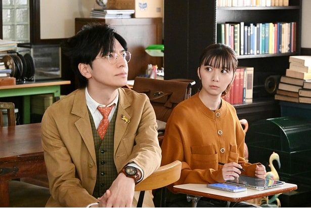 上白石萌歌“一葉”、生田斗真“司”の家にお泊り　占い師との仕事でトラブルに＜パンダより恋が苦手な私たち＞