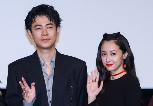 成田凌、舞台あいさつで沢尻エリカをイジり「涼しくてエリカ様が上機嫌でございます(笑)」主演映画で6年半ぶり共演