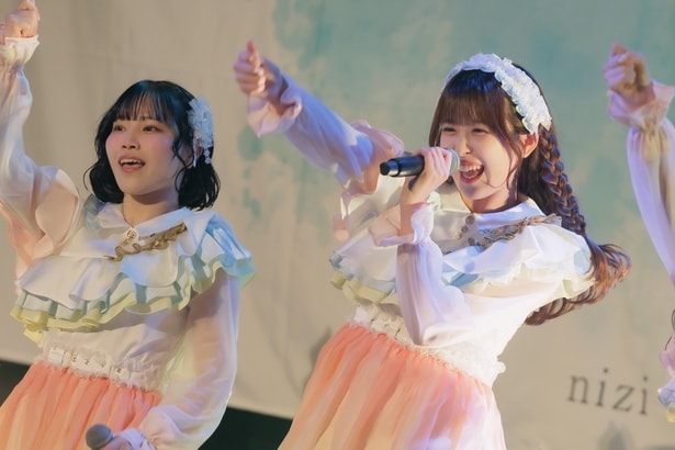 新体制お披露目公演「虹のしらべ」より