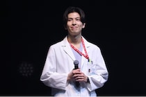 THE RAMPAGE・長谷川慎主演ドラマの魅力をRIKUが熱弁　楽曲生披露に共演者から驚きの声＜顔のない患者＞