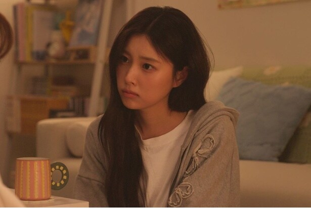 「なりたい自分になるべき」と言うリン(カン・ヘウォン)