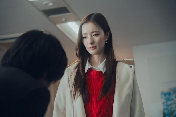 宮本茉由“菜穂”が猪塚健太“省吾”に反撃したシーンに「どんどんやれ」「勇気ある」の声＜この愛は間違いですか＞