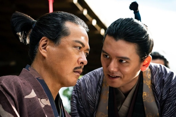 斎藤龍興(濱田龍臣)の鋭い眼差しが光る…安藤守就(田中哲司)に竹中半兵衛(菅田将暉)殺害を命じる