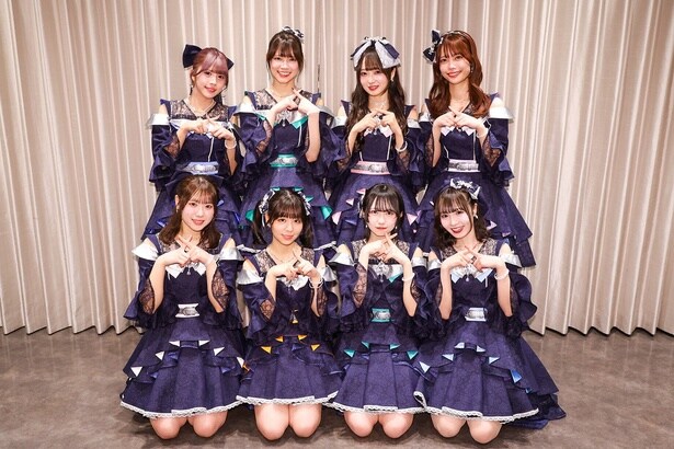 ラフ×ラフがライブ前に囲み取材に応じた