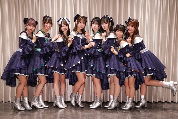 ラフ×ラフがライブ前に囲み取材に応じた