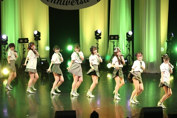 「ラフ×ラフ 3rd Anniversary Live」より