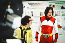 ＜こちら予備自衛英雄補?!最終回＞タイムリミットまで残り数分…“能力”で小天体を動かすため菊池風磨“ナガレ”が、森永悠希“チュータ”の身代わりになる