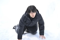 中村倫也“吾妻”が雪深い田舎町で土下座する中、NAZEは再び吾妻と共に夢を追うため“国立ライブ”へ挑む＜DREAM STAGE＞