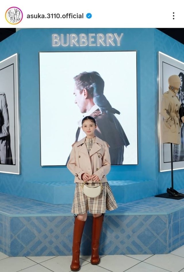 【写真】“つぶらな瞳”が印象的…齋藤飛鳥、魅力溢れる“トレンチコート”コーデ姿