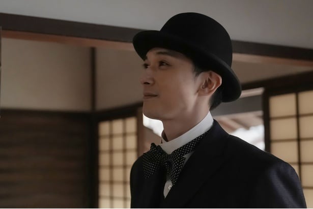 【写真】錦織(吉沢亮)が語る真意とは…作家としての才能を信じたリテラリーアシスタントの姿