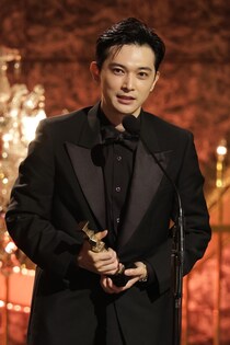 吉沢亮が最優秀主演男優賞「この道に生きる自分を見つめ直す機会に」今後も役者道をまい進と誓う＜第49回日本アカデミー賞＞