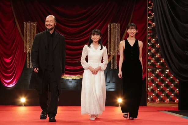 新人俳優賞のレッドカーペット