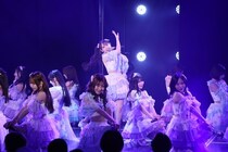 SKE48が36thシングル「サンダルだぜ」収録全曲披露イベントを開催、「実はあの月の光は…」とMVの演出をネタバラシ