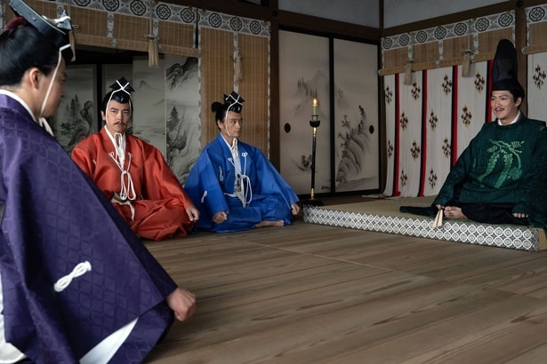織田信長(小栗旬)＆足利義昭(尾上右近)、上洛の裏で続く腹の探り合い