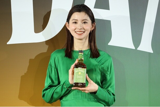 朝比奈彩が3月17日に行われた「JACK FLAVORS LAUNCH EVENT」に登壇した