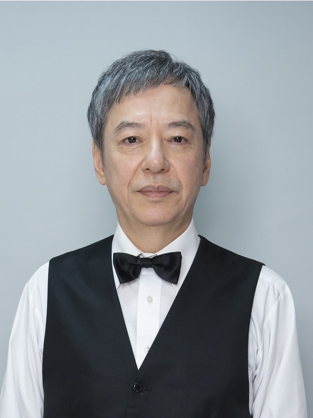 喫茶店のマスター・横山伸一役の板尾創路