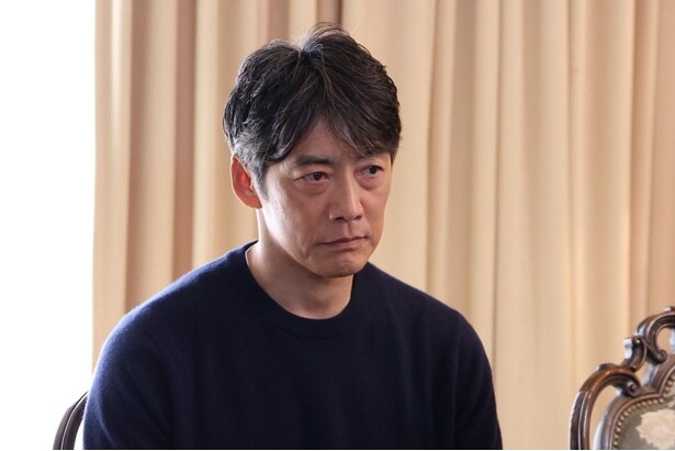 雄太(反町隆史)はマチルダ(木竜麻生)の言葉をきっかけに決意する