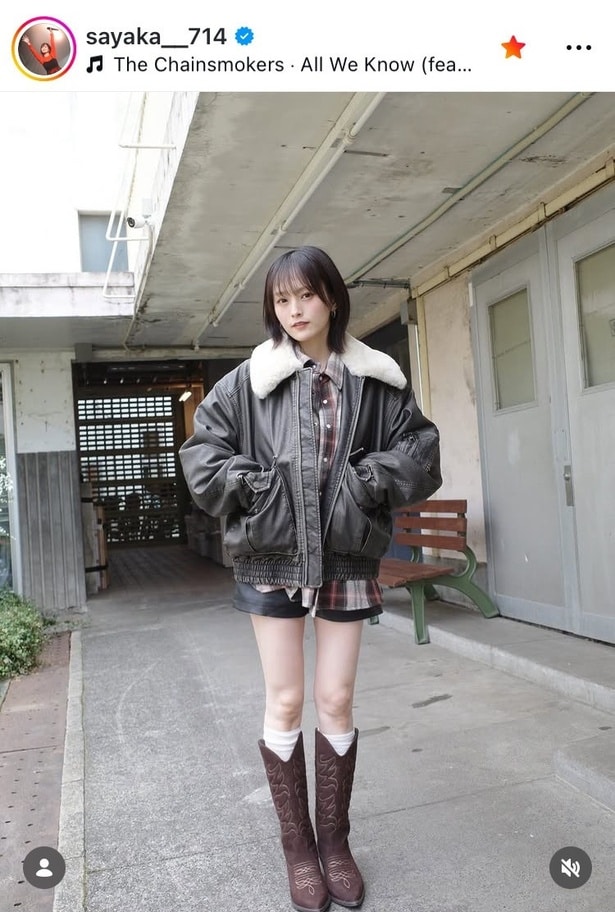 【写真】「物欲もらってください」…山本彩、ショートボブ姿でほっそり“美脚”姿
