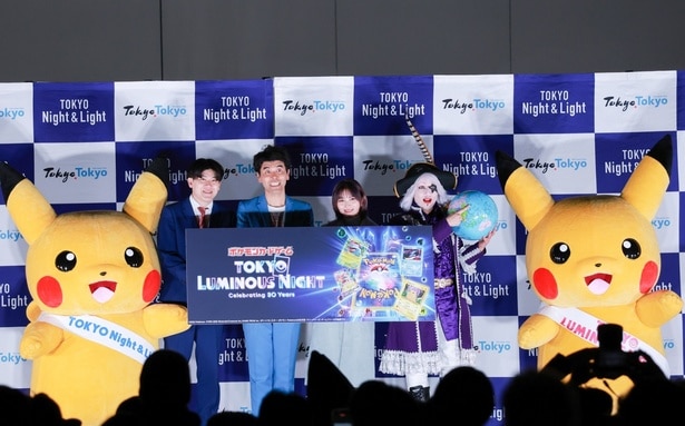 上映初日イベントに登場した桃月なしこ、ゴー☆ジャスら