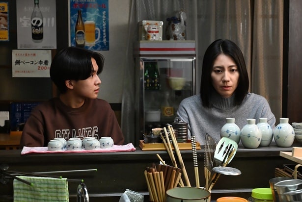 「夫に間違いありません」栄大(山崎真斗)と聖子(松下奈緒)