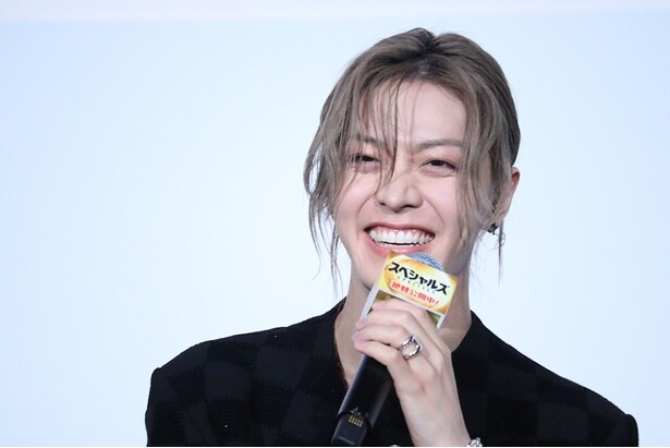 映画「スペシャルズ」公開御礼舞台挨拶より