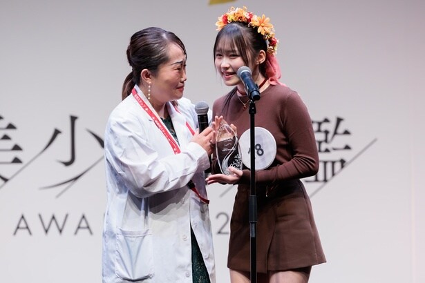 「美少女図鑑AWARD 2026」より