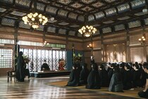 永瀬廉“玲夜”が花嫁・吉川愛“柚子”を鬼の一族に披露する、圧巻のシーンを公開 「早くスクリーンで観たい」と期待の声