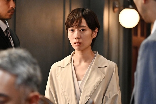 戸田恵梨香“夏海”がぼう然、警察内部の裏切り者に視聴者も揺さぶられる＜リブート＞