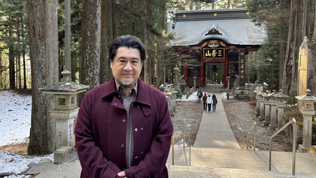 小手伸也が秩父で日本神話を巡る旅へ　恒例の“小手劇場”は「必要なのかと思ってしまうところは…」＜美しい日本に出会う旅＞