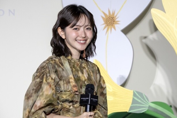 鈴木愛理(「ジョー マローン ロンドン “English Pear Festival”」フォトコールより)