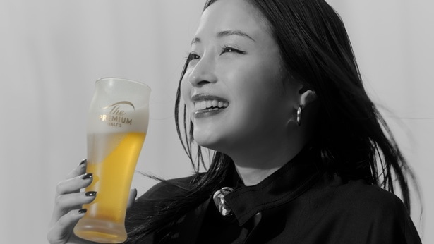広瀬すず、伊藤沙莉、オダギリジョーがすてきな飲みっぷりを見せる…「ザ・プレミアム・モルツ」新TV-CMがオンエアスタート