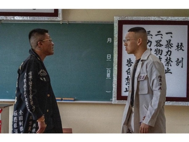 Netflixリアリティシリーズ「ラヴ上等」独占配信中　※一触即発のつーちゃん(左)とミルク(右)