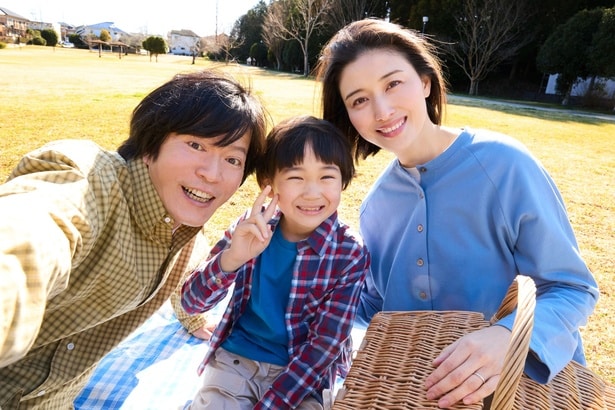 田辺誠一＆橋本マナミが志尊淳“ミンソク”の実父母役　台本を読み「予期せぬ展開にドキドキ」＜10回切って倒れない木はない＞